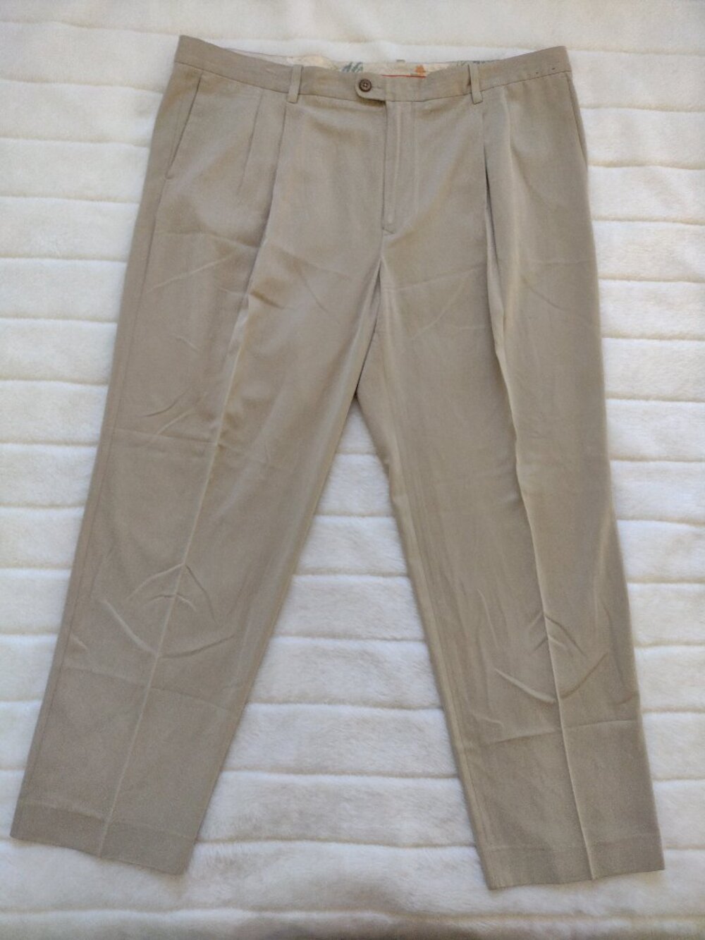 Tommy Bahama Men's Silk Dress Pants 44x32 Tan Pleated Front
